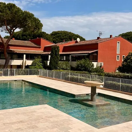 - 4 Personnes - Piscine Appartement *
